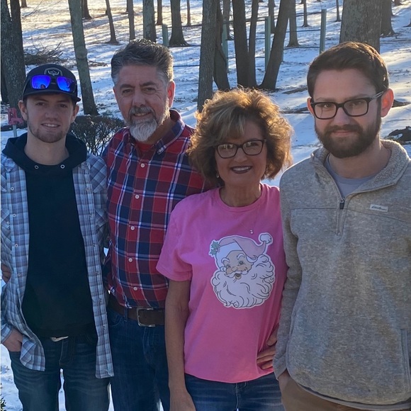 Meet your Posher, Hollie - Picture 9 of 11